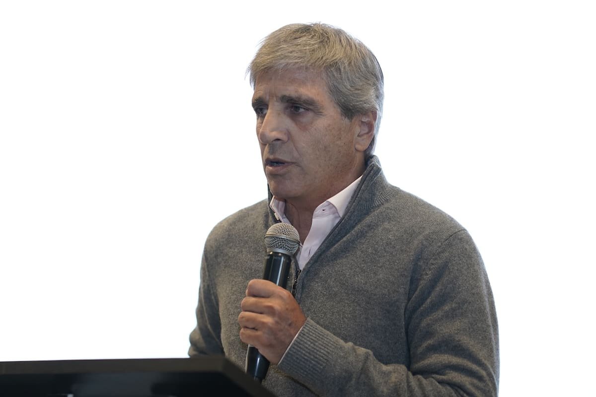 Promesas de pago y ajuste: ¿Milei asegura la deuda o nos deja sin nada?