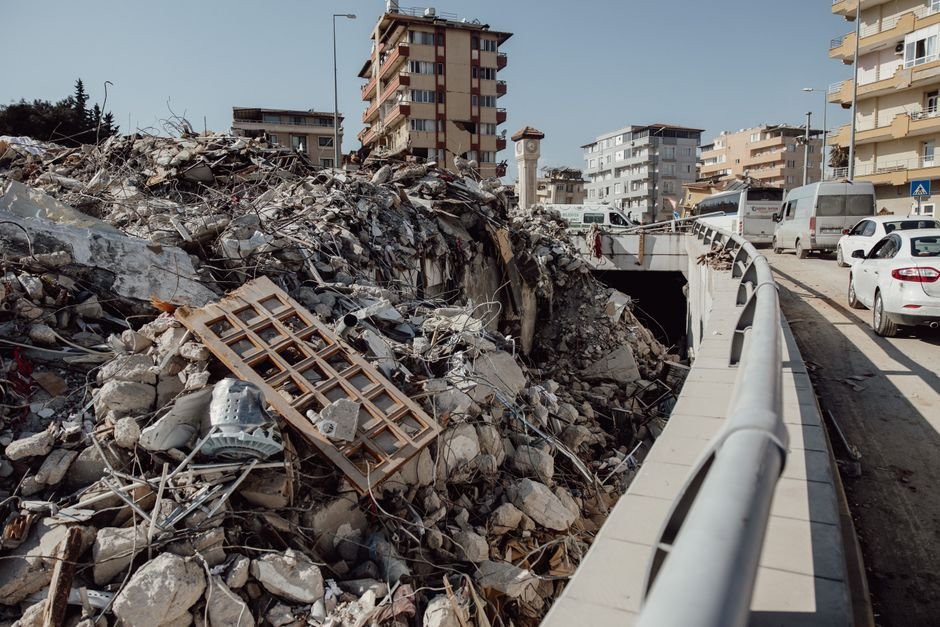 Tragedia en Venezuela: ya son casi 2.000 los muertos tras los terremotos