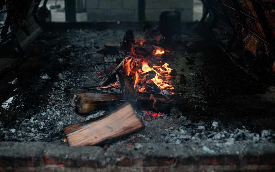 San Juan en Posadas: tradición contra el olvido en una noche de fuego
