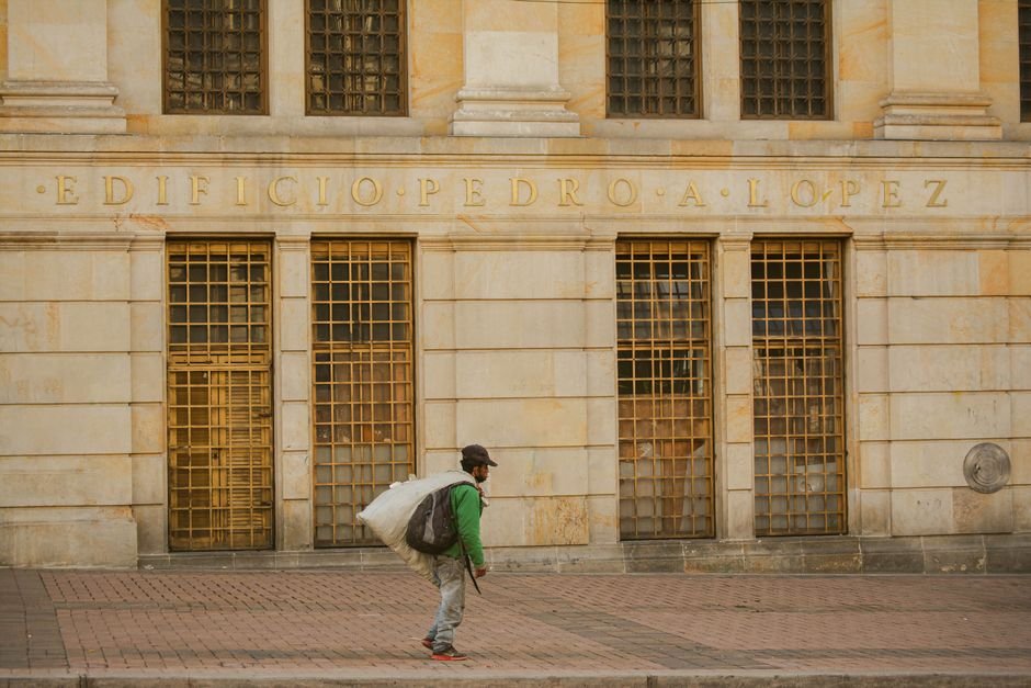Petro en la cuerda floja: luces y sombras del experimento colombiano